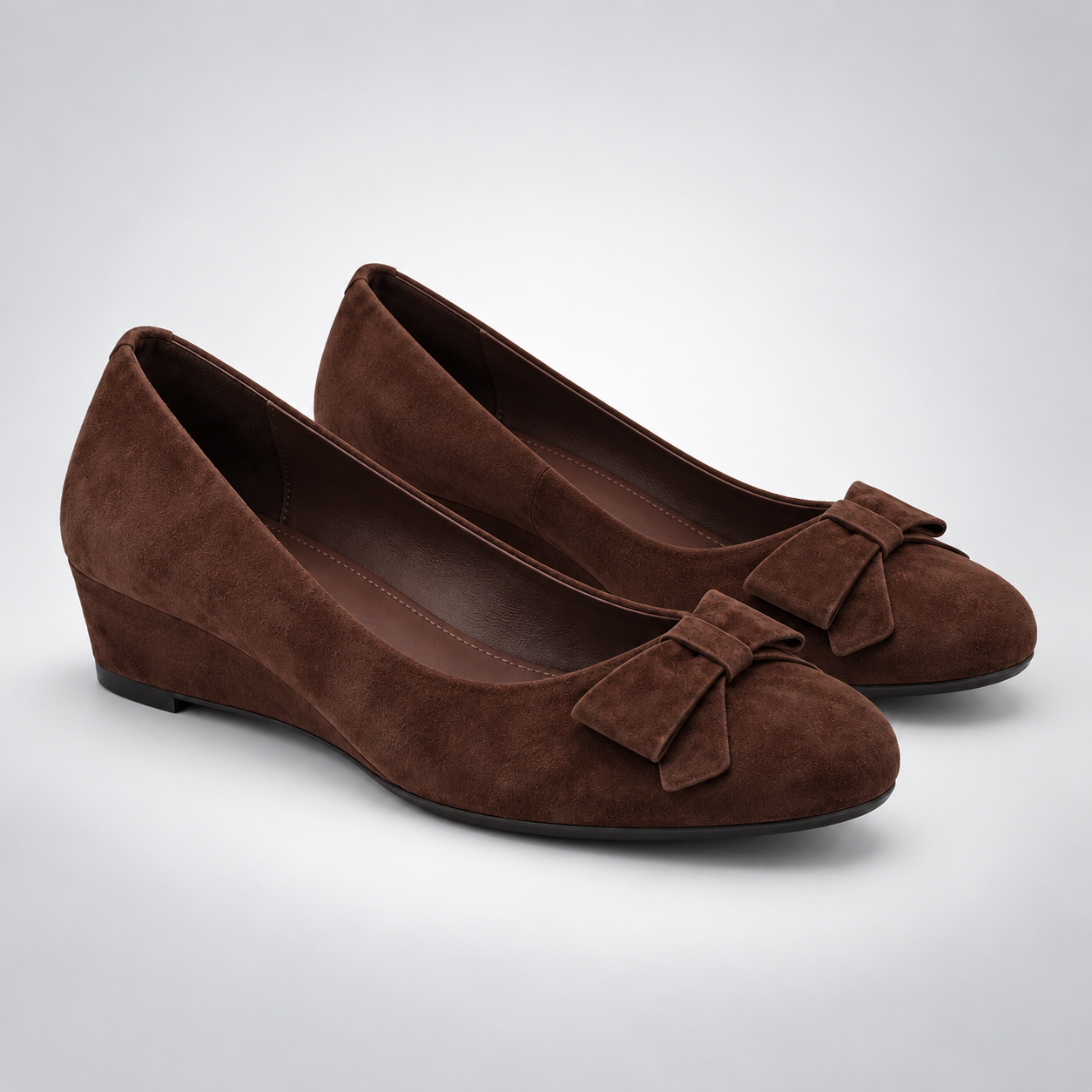 Women’s Retro Sheepskin Suede Wedge Shoes.