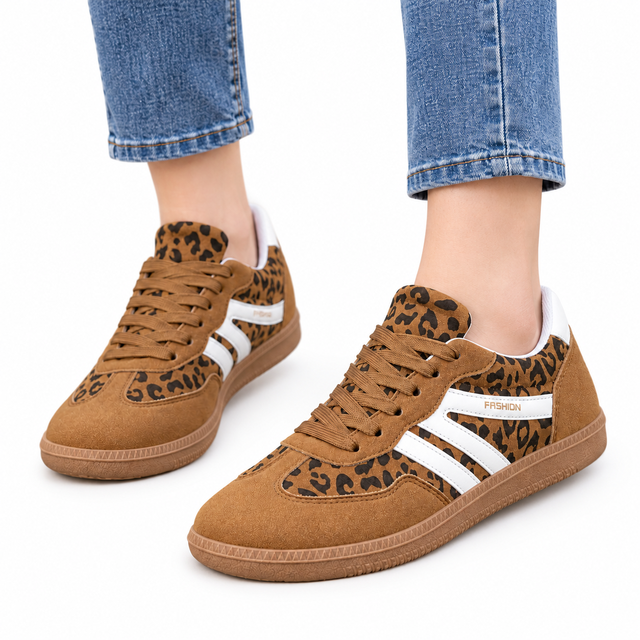 Retro Contrast Stripe Sneakers