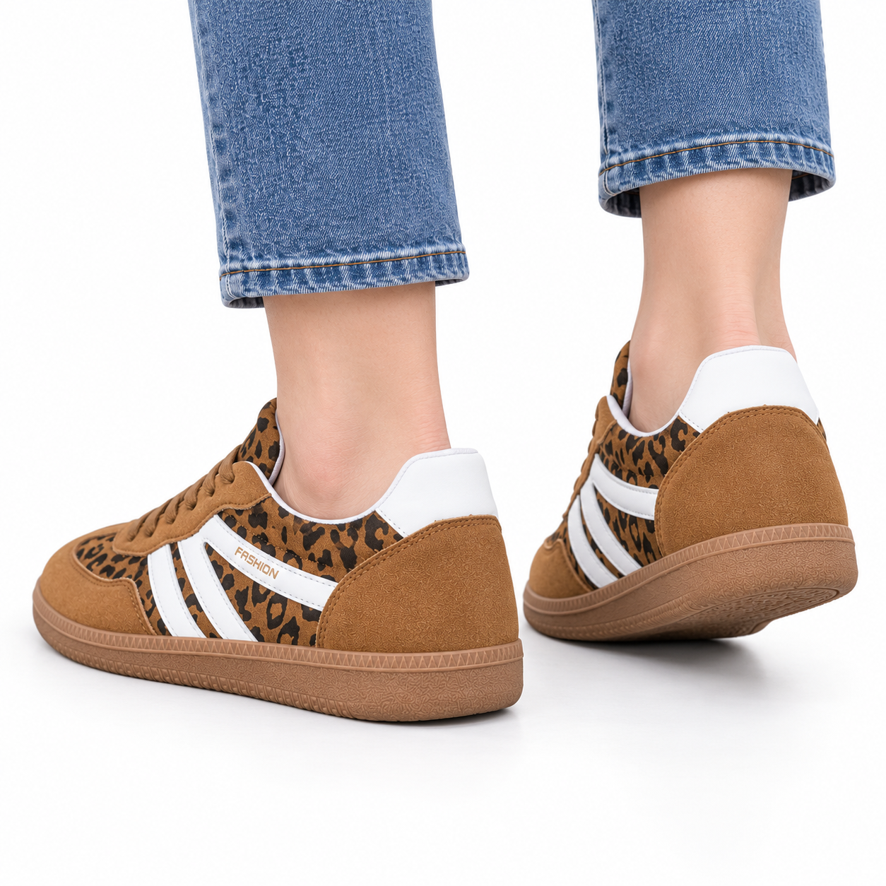 Retro Contrast Stripe Sneakers