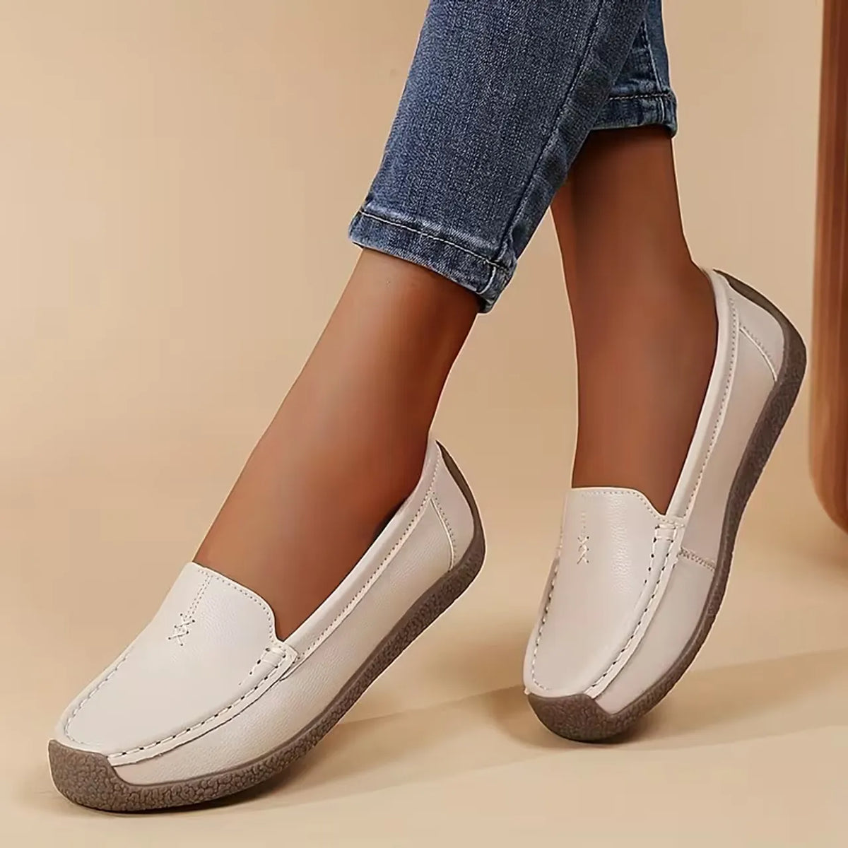 Women’s Comfort Loafers –All-Day Comfort & Supportive Footbed