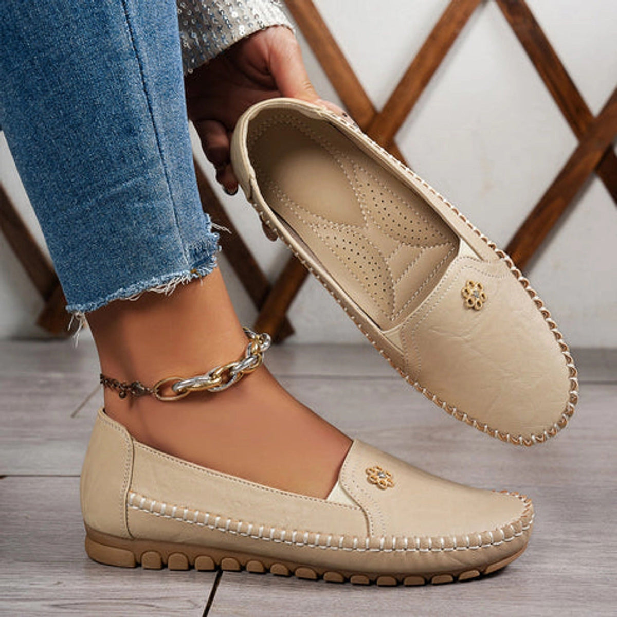 🔥Best Seller-Last Day Sale 60% OFF🔥 Orthopedic leather shoes, Lightweight, Anti-Slip, Breathable for Women